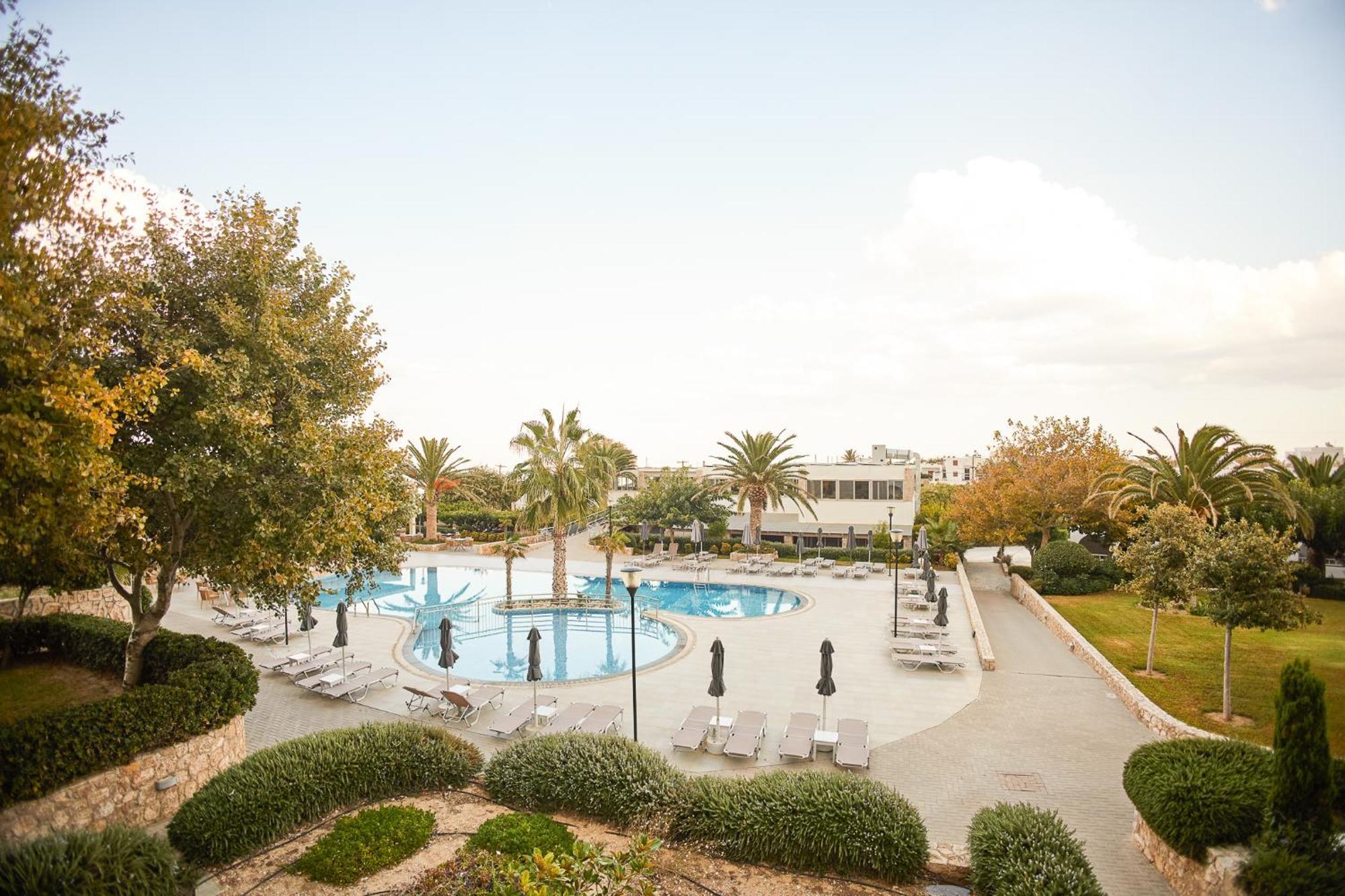Skiros Palace Hotel Exterior photo